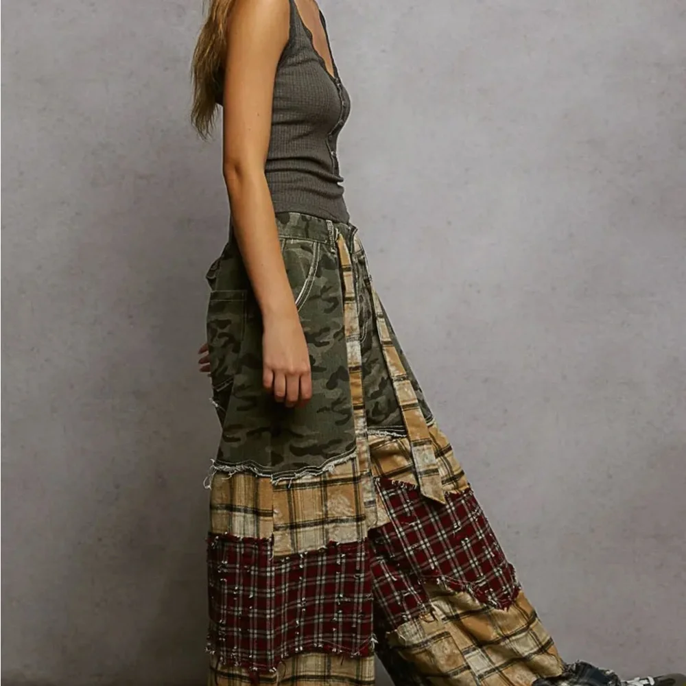 POL Patchwork Wide Leg Pants in Camouflage and Plaid - Picture 2 of 7